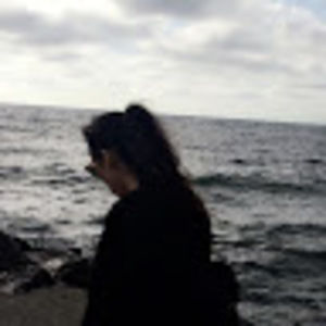 Meet your Posher, Eva